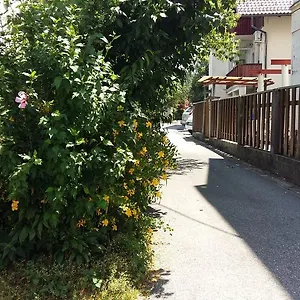Guest house Sunflower, Ljubljana