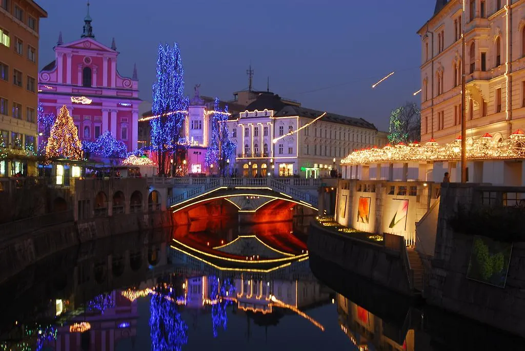 Vendégház Galeria Rooms Ljubljana